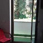 Апартаменты Bilocale Dante Стреза