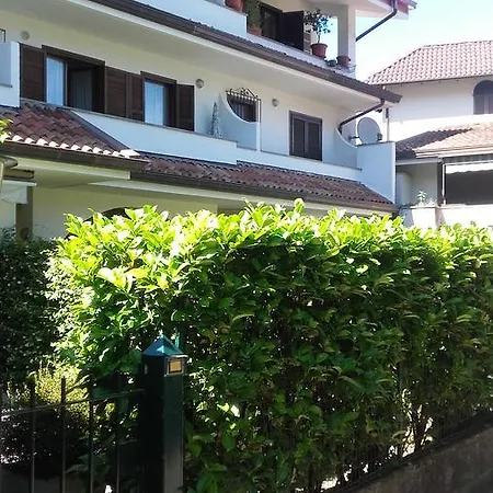 Bilocale Dante Apartmán Stresa