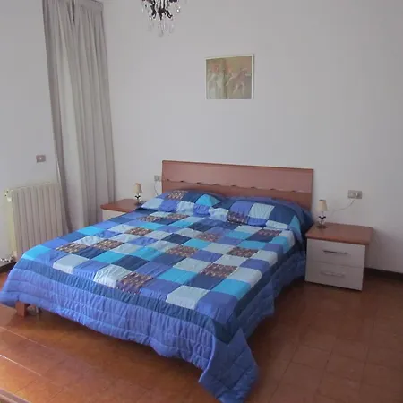 Bilocale Dante 스트레사